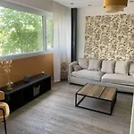 Cosy Avec Parking Apartment Caen