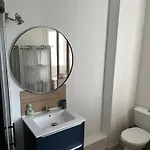 Cosy Avec Parking Apartman