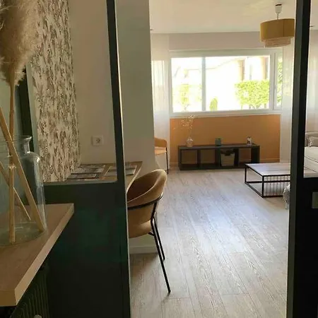 Apartment Cosy Avec Parking