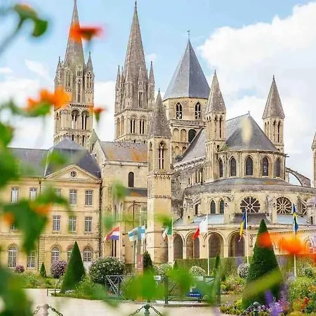 Cosy Avec Parking Apartment Caen