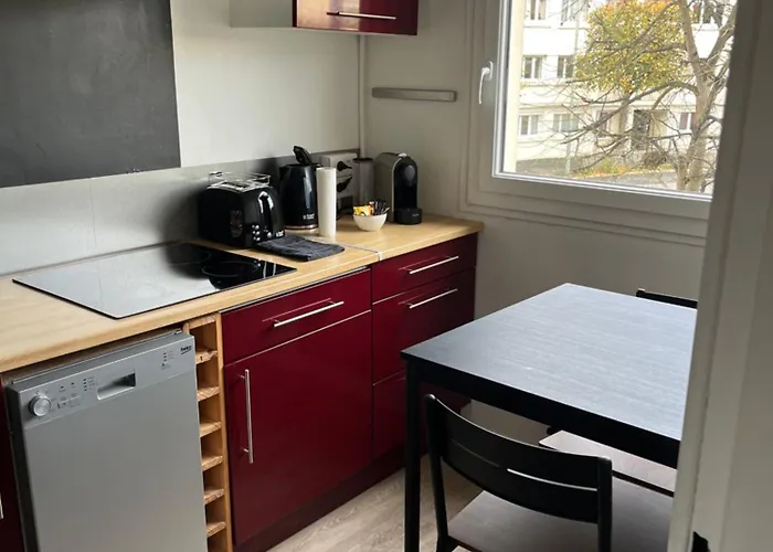 Cosy Avec Parking Apartman